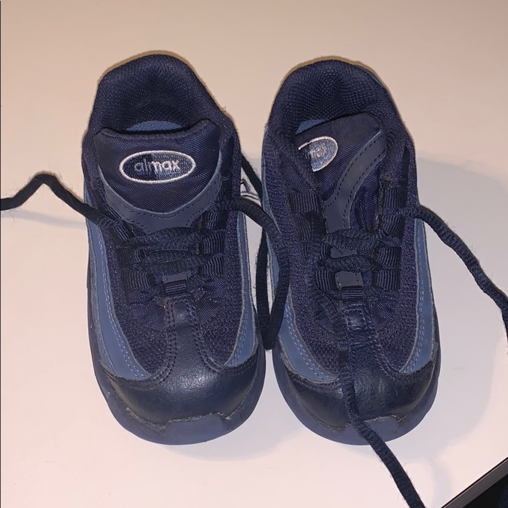 Air max 97 size 7C....